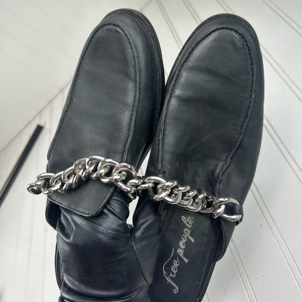 Free People Black Leather Vida Mules Chain-Detail Mule Loafers Womenโs Size 9.5 - Picture 9 of 10